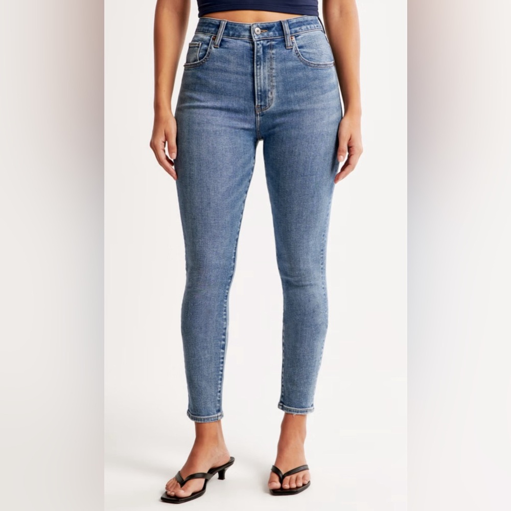 Abercrombie & Fitch Curve Love High Rise Super Skinny Ankle Jean